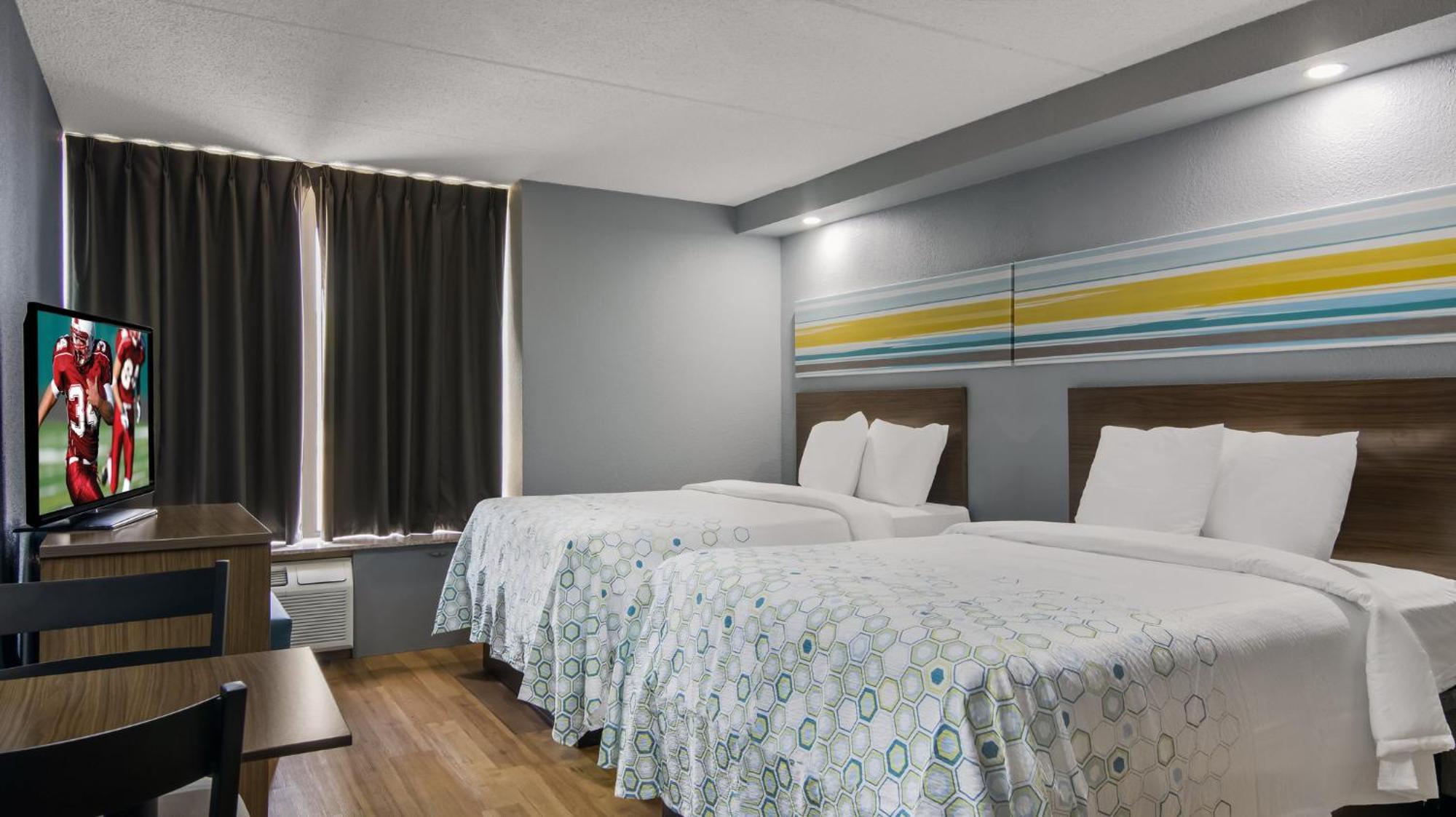 Hometowne Studios By Red Roof And Conference Center Chicago - N Aurora Naperville North Aurora Kültér fotó